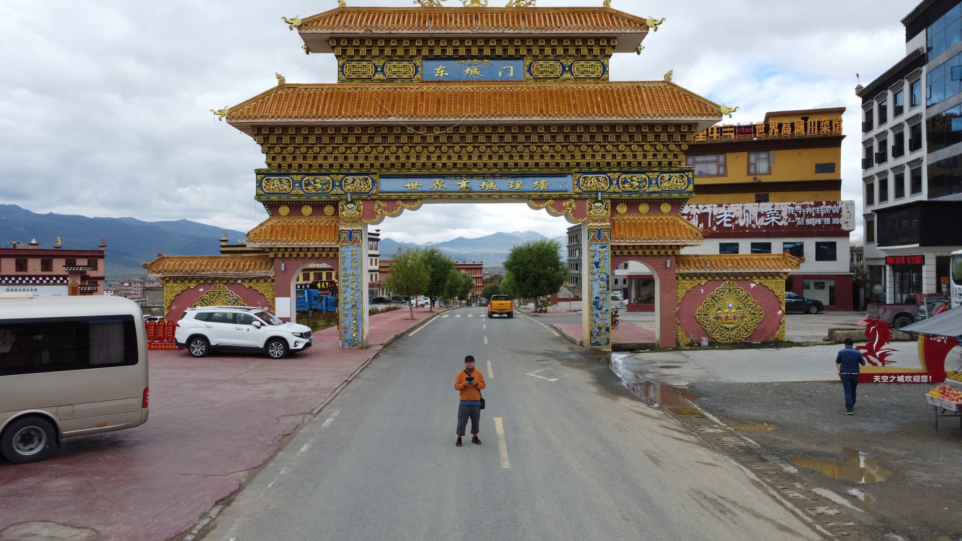 The Ultimate 5100km Solo Drive: Chengdu → Lhasa & Back via G318 + G317  PART 2 - Featured image for China travel guide article